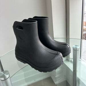 Black Ankle Rain Boots